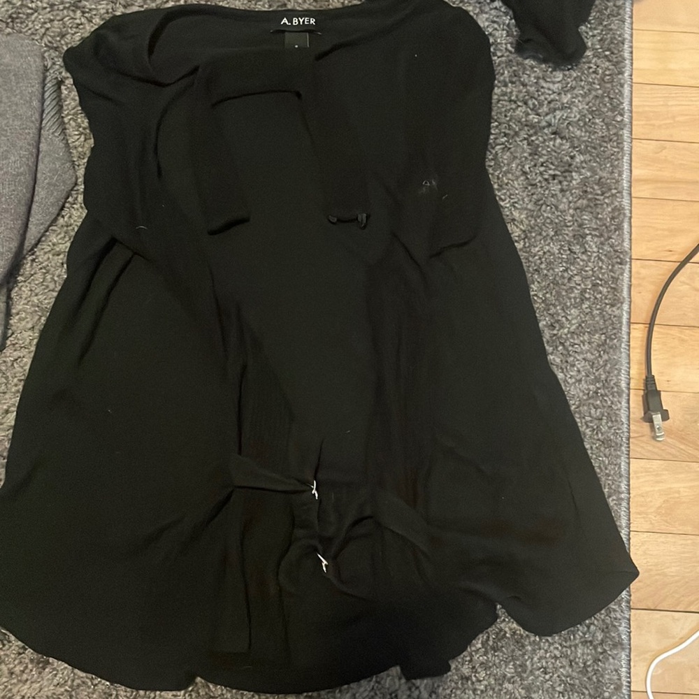 A.buyer dress
